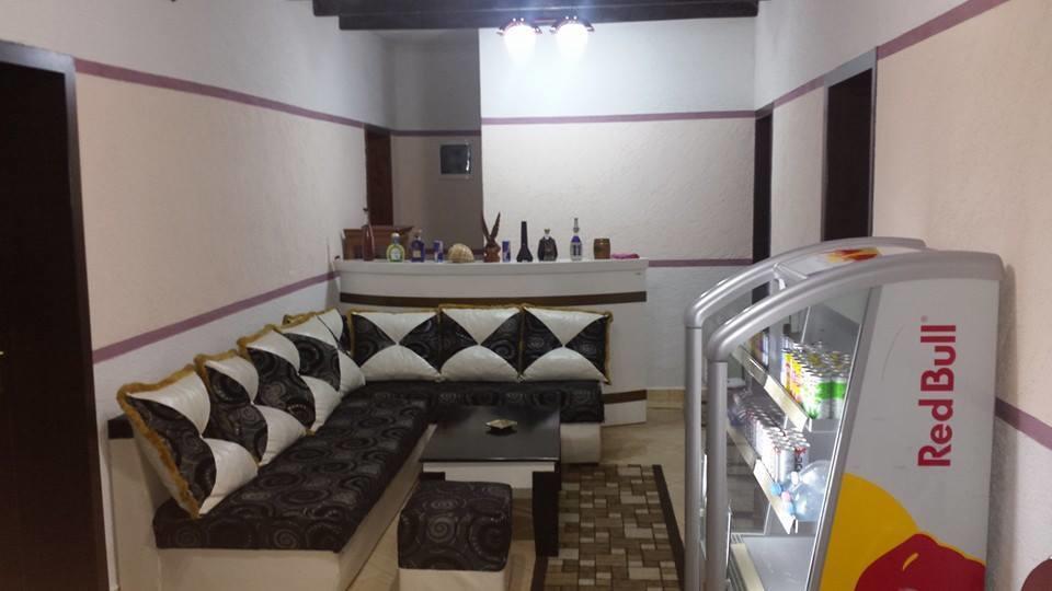 Hotel Buza New Shtoj Esterno foto