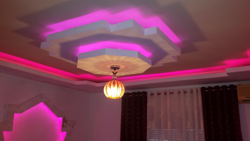 Hotel Buza New Shtoj Esterno foto
