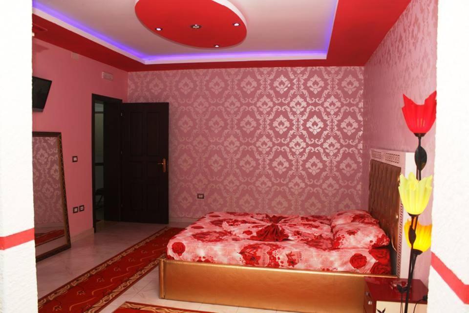 Hotel Buza New Shtoj Esterno foto