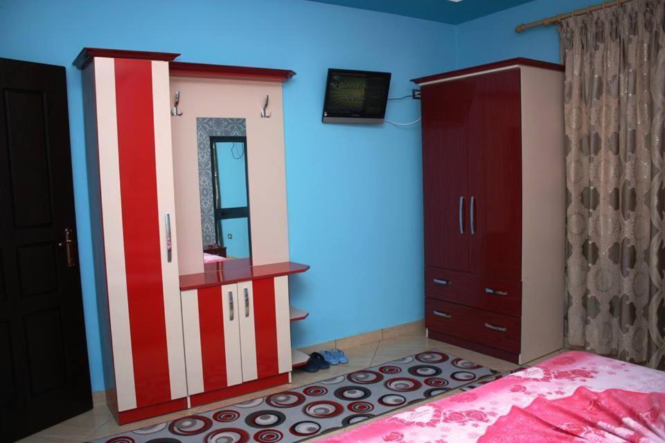 Hotel Buza New Shtoj Esterno foto